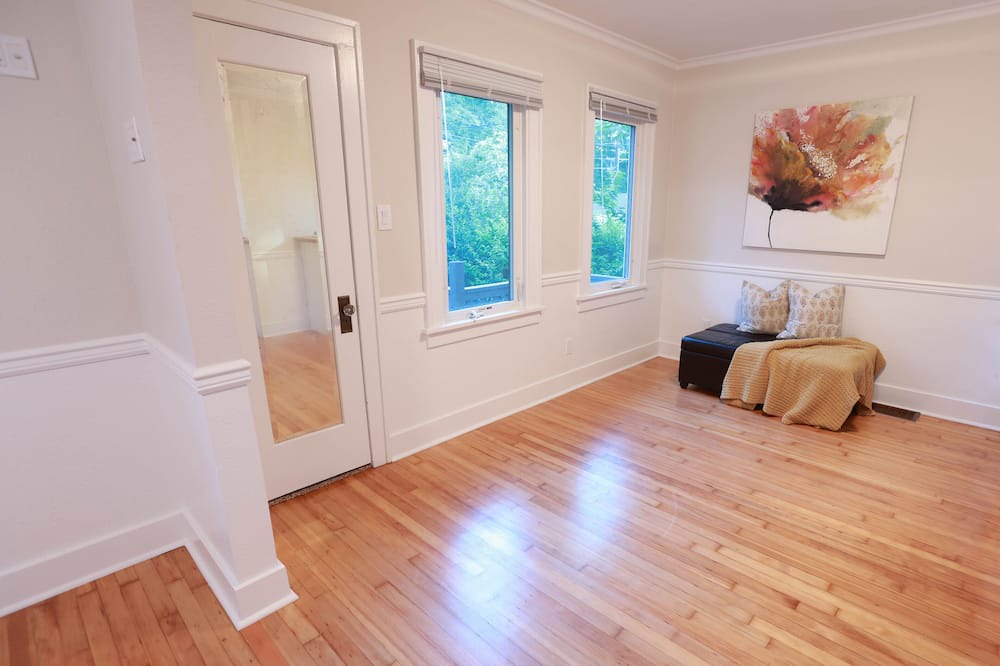 Photo of Others in Port Gardner