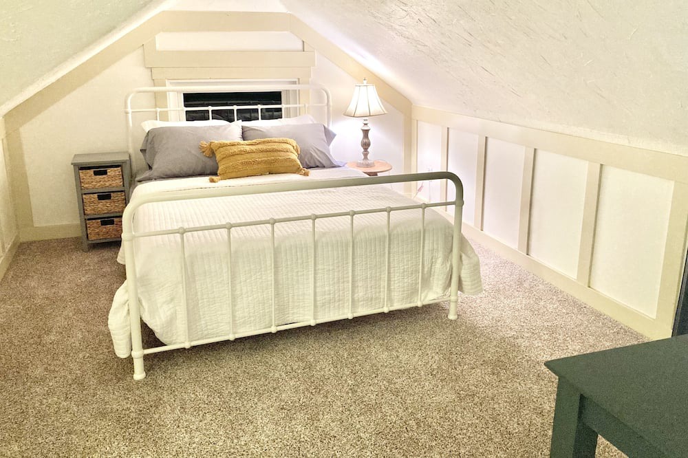 Photo of Others in Port Gardner