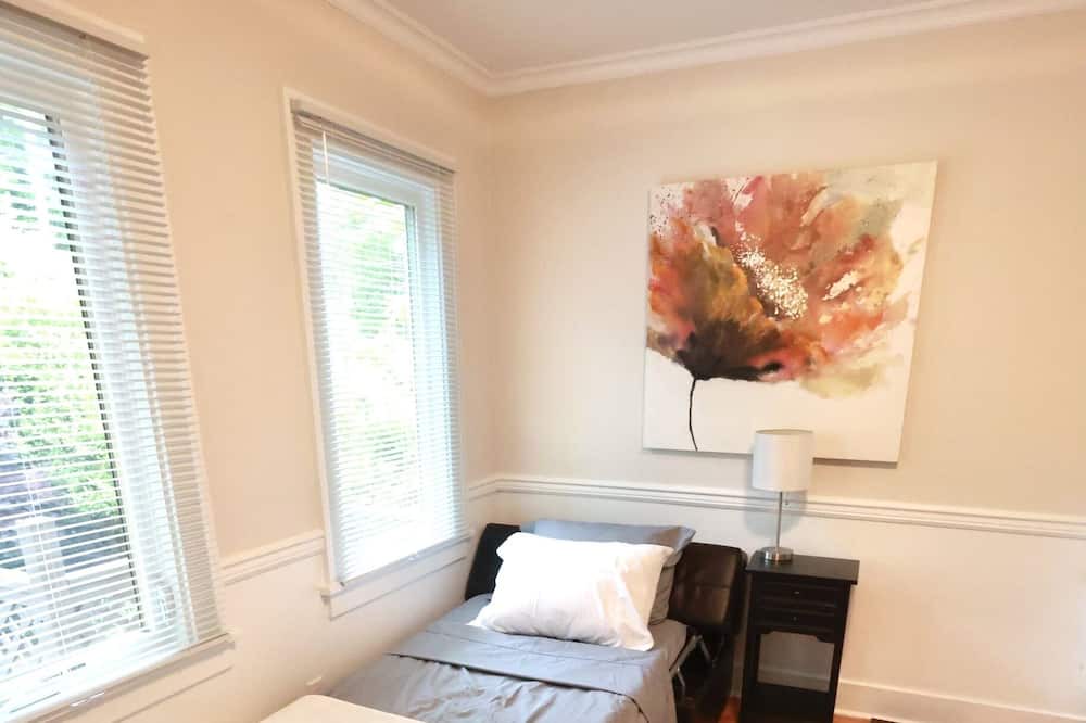 Photo of Others in Port Gardner