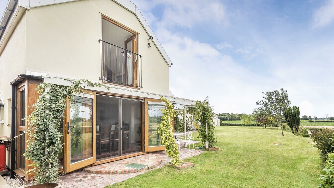 Photo of Outdoor in Woodbridge