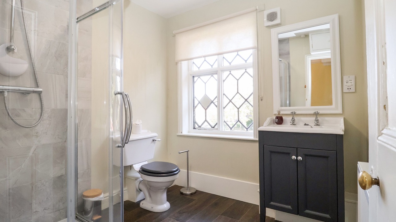 Photo of Bathroom in Dunwich