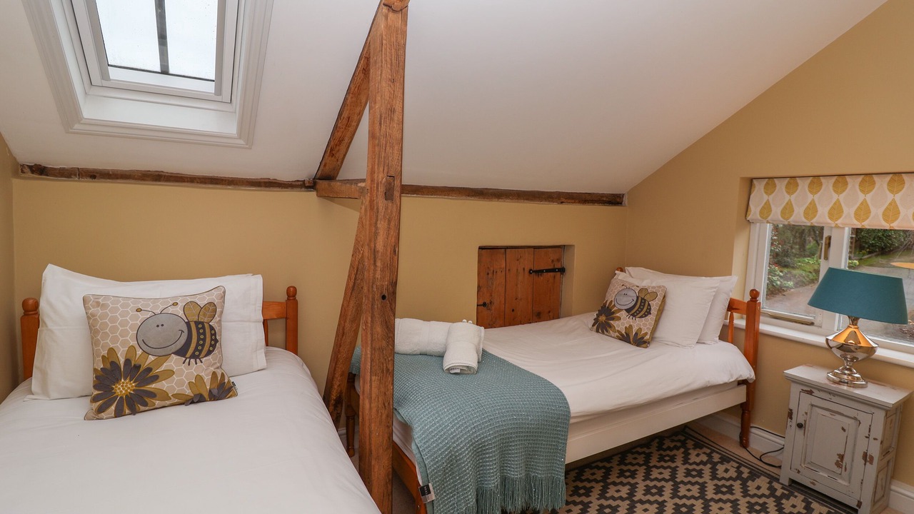 Photo of Others in Huntingfield