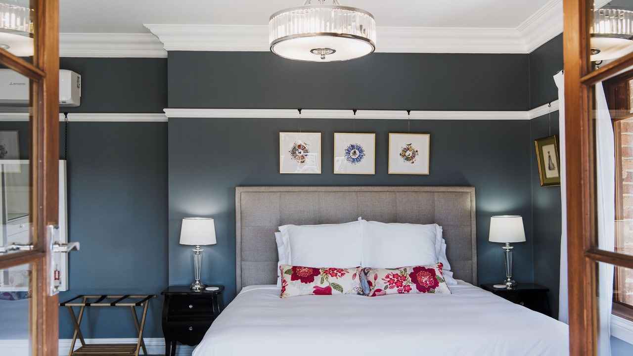 Photo of Others in Menah