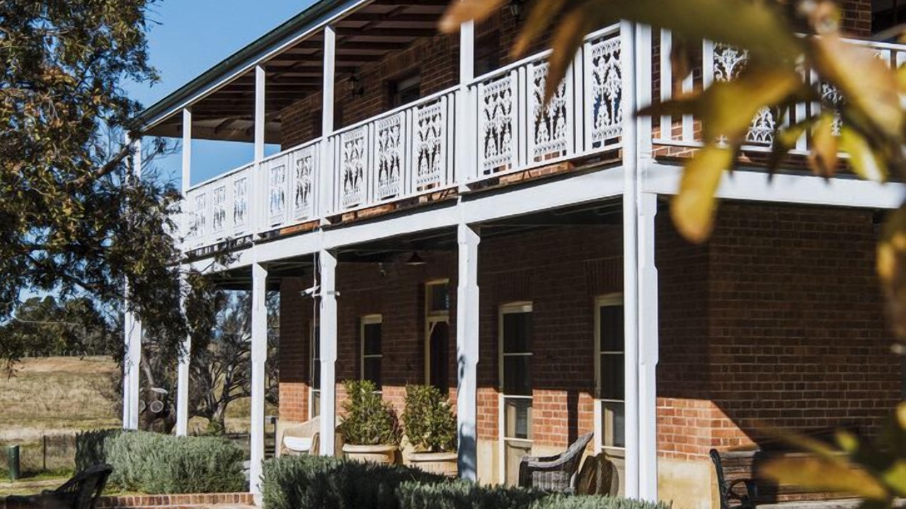 Photo of Outdoor in Menah