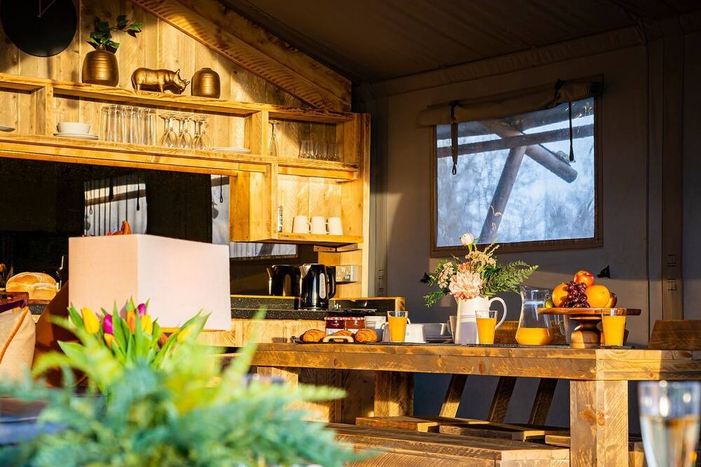 Photo of Others in Overton-on-dee