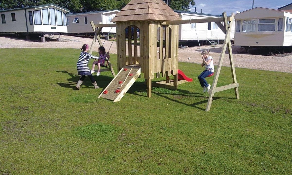 Photo of Others in Saint Cyrus