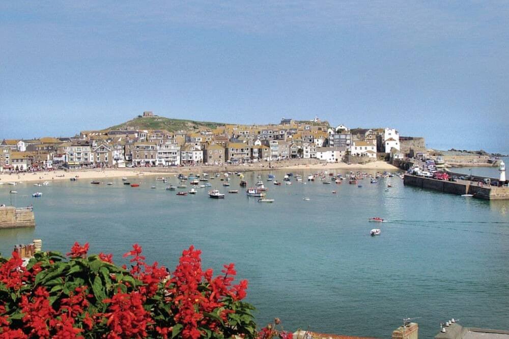 Photo of Others in Lelant