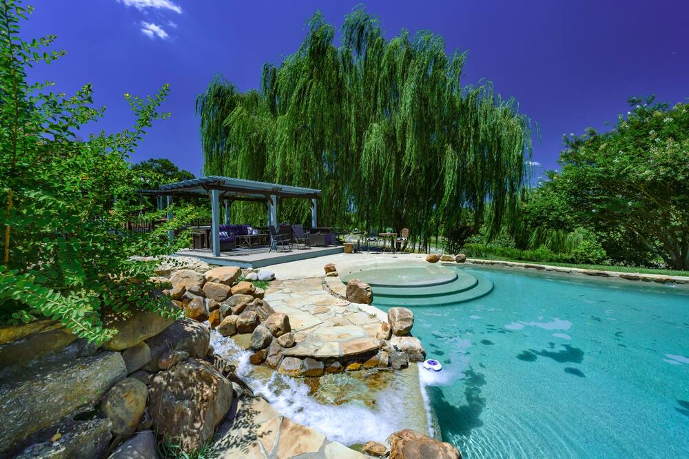 Photo of Outdoor in Denison