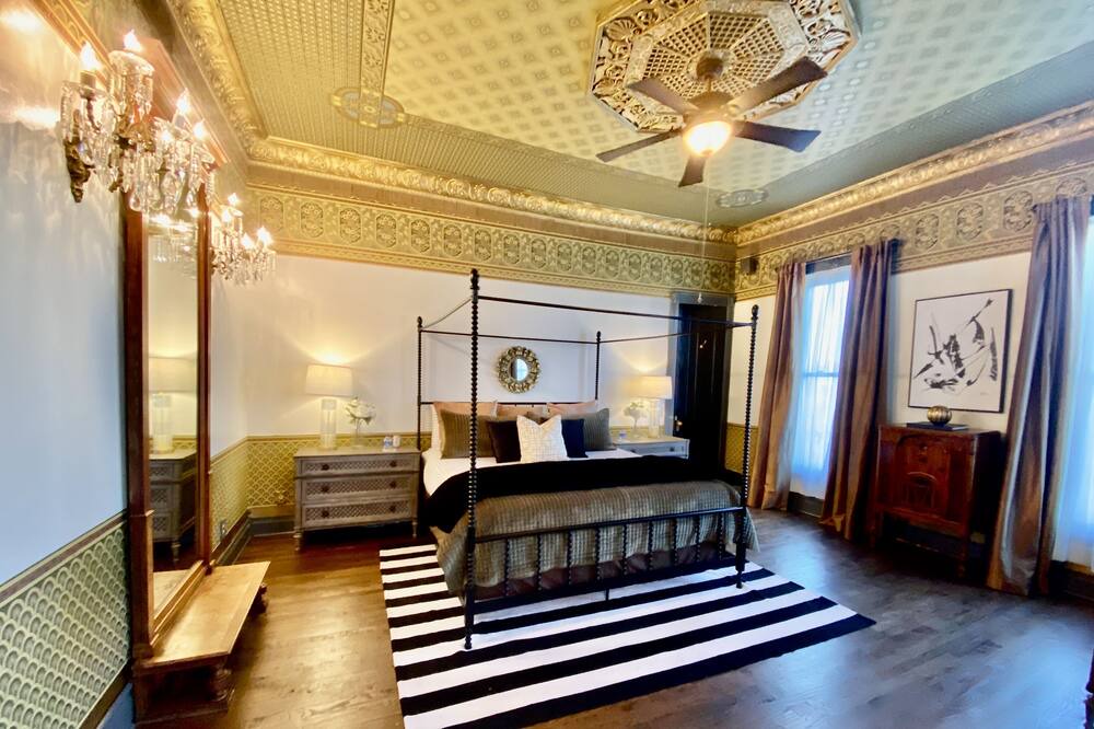 Photo of Bedroom in Denison