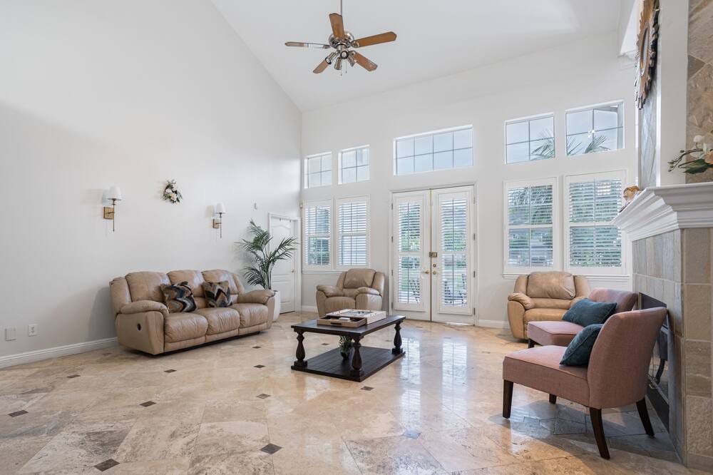 Photo of Livingroom in Rowland Heights