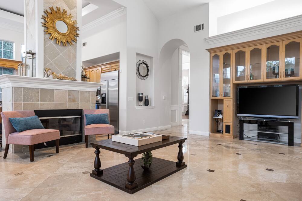 Photo of Livingroom in Rowland Heights