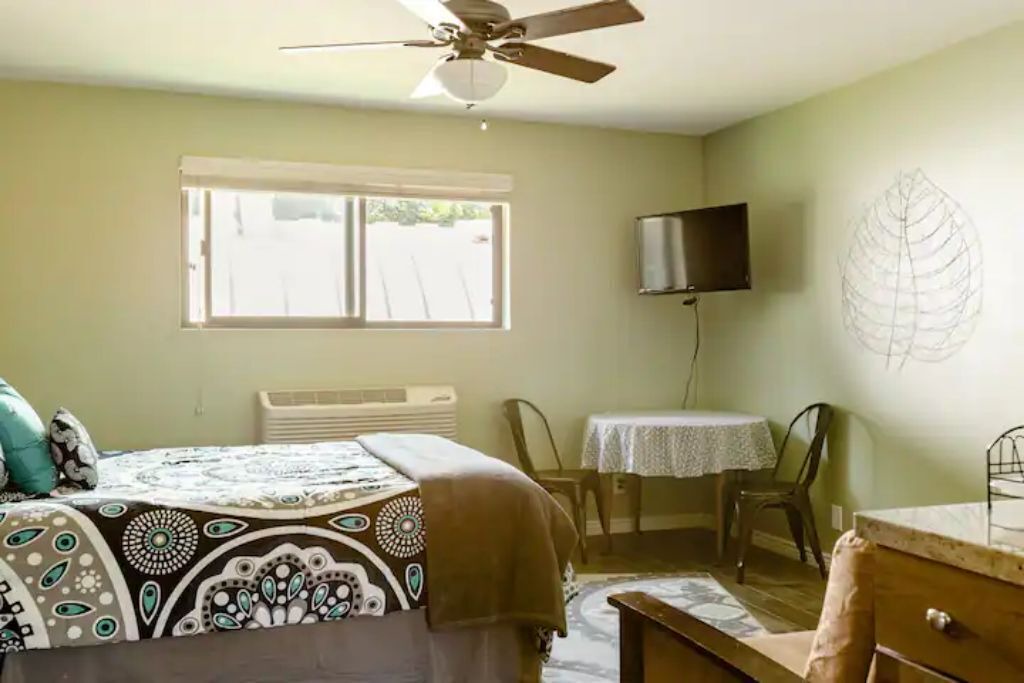 Photo of Bedroom in Swiss Manor