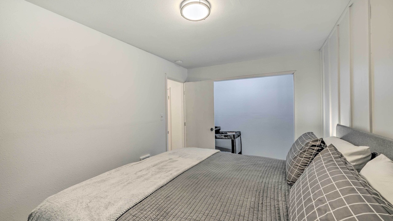 Photo of Others in Strawberry