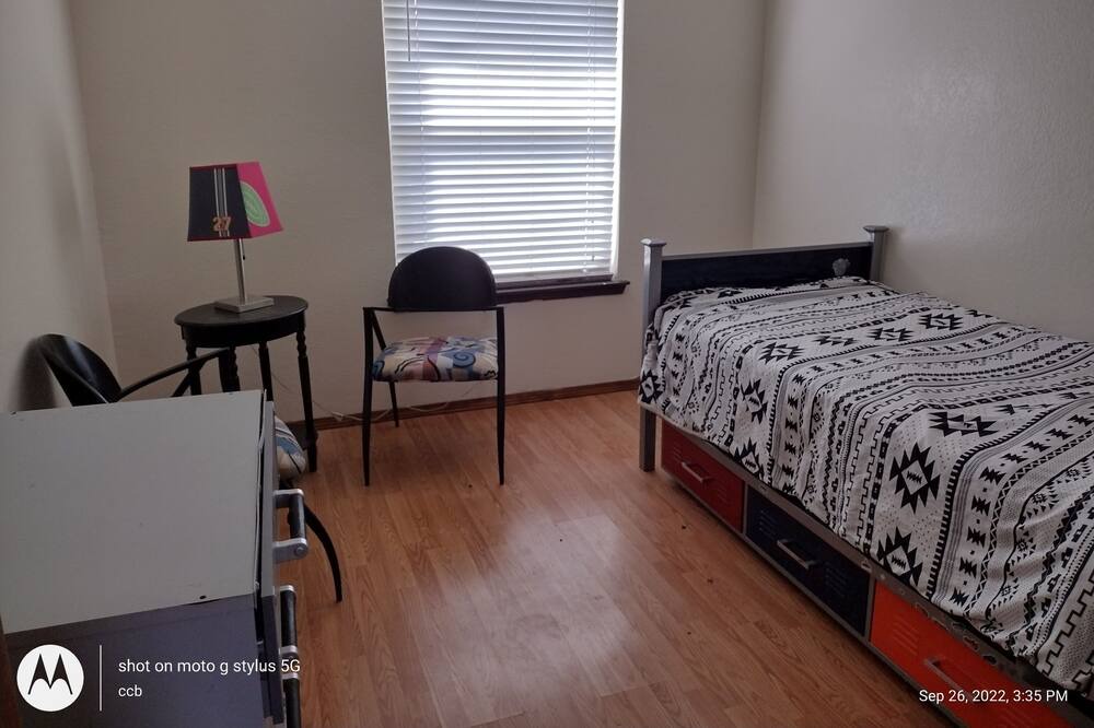 Photo of Bedroom in Taylor Ranch