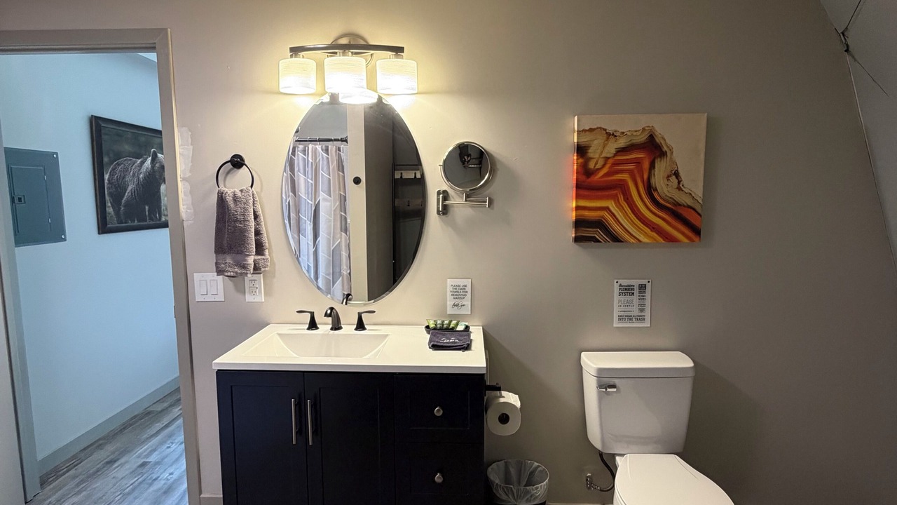 Photo of Bathroom in Cannonville