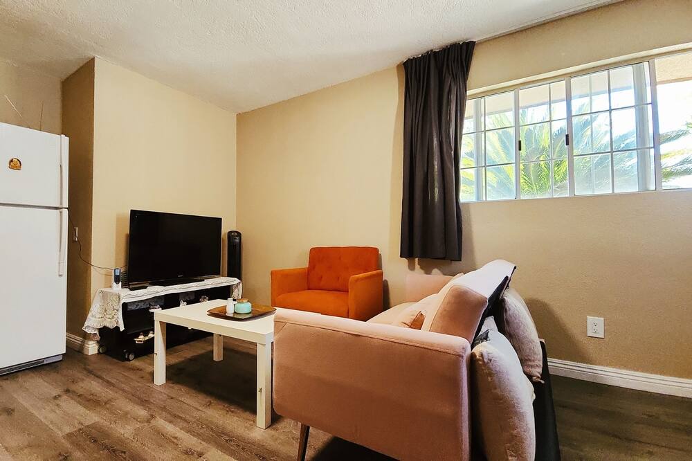 Photo of Bedroom in Rowland Heights