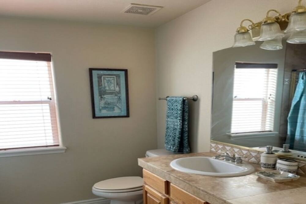 Photo of Bathroom in Fort Mohave