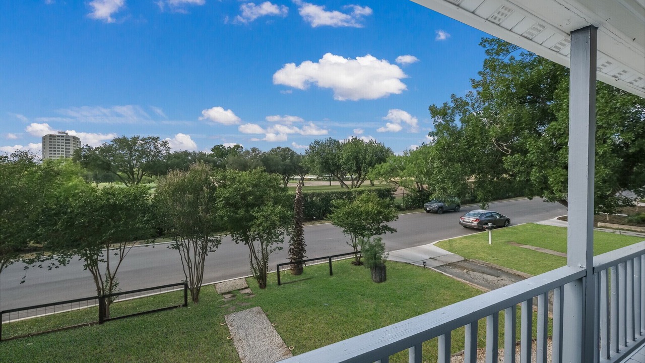 Photo of Outdoor in Mahncke Park