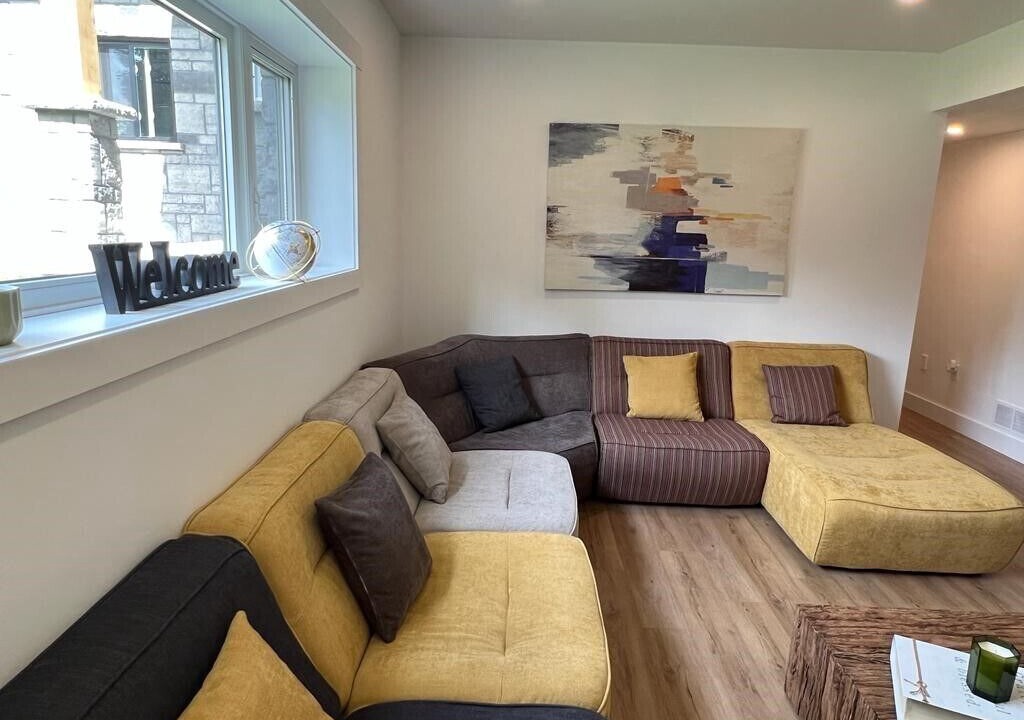 Photo of Livingroom in Port Elgin