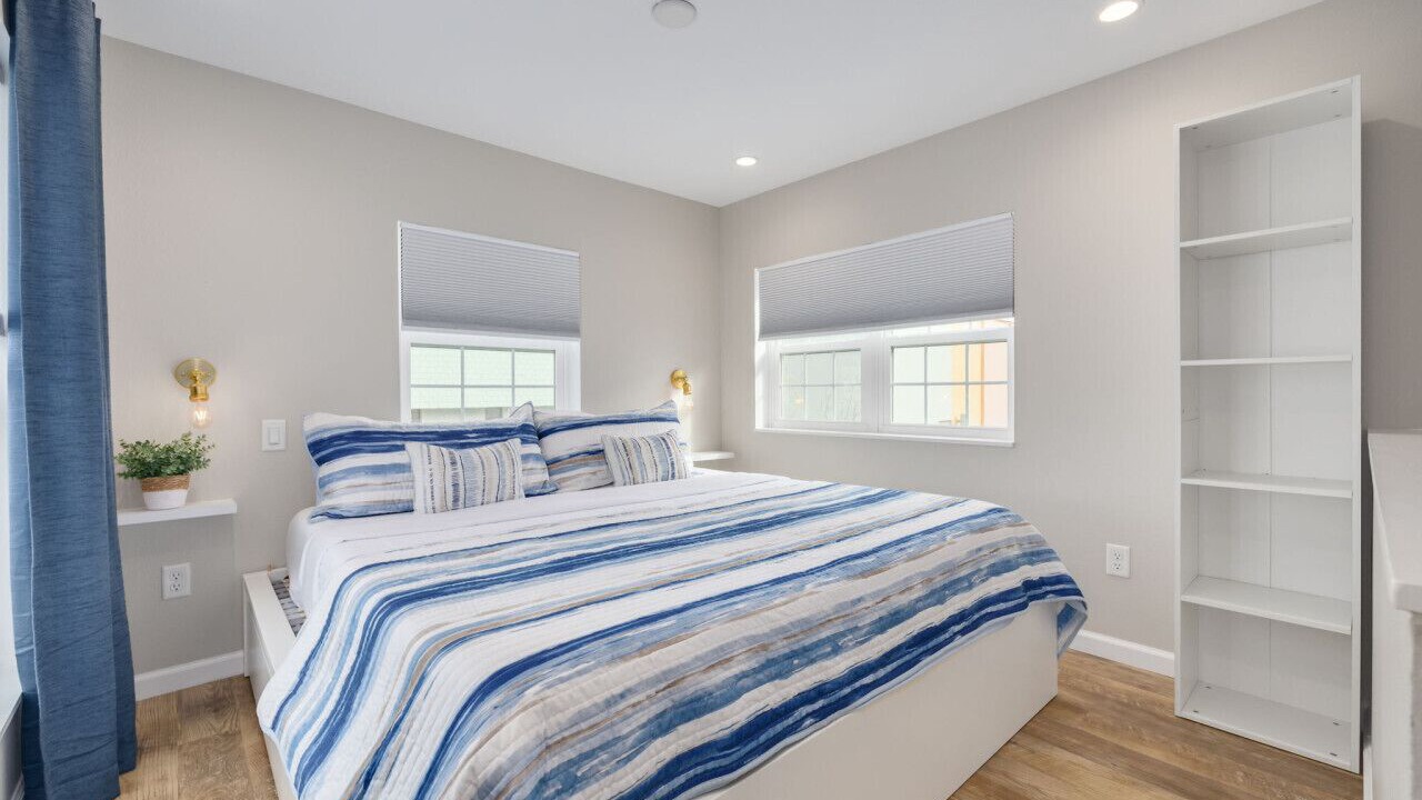 Photo of Others in Downtown Dunedin