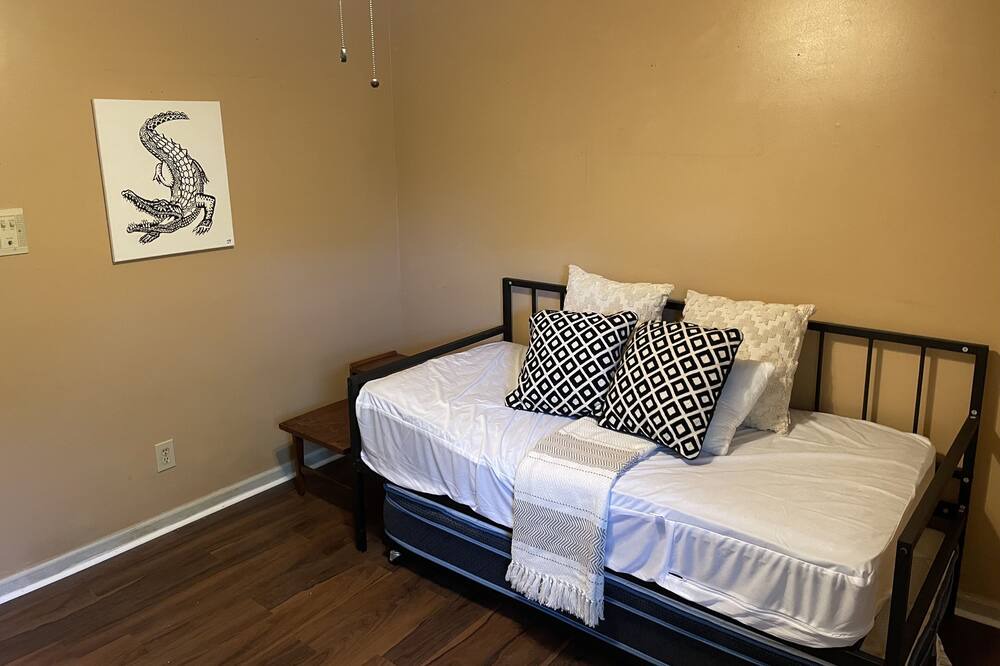 Photo of Bedroom in Ladson