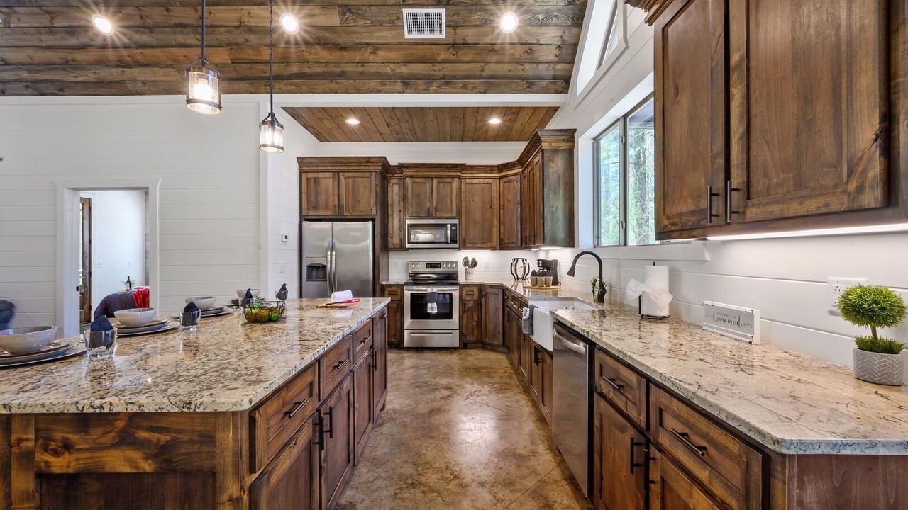 Photo of Kitchen in Hochatown