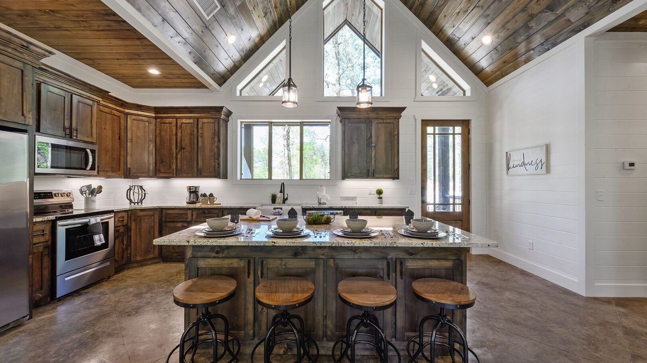 Photo of Kitchen in Hochatown