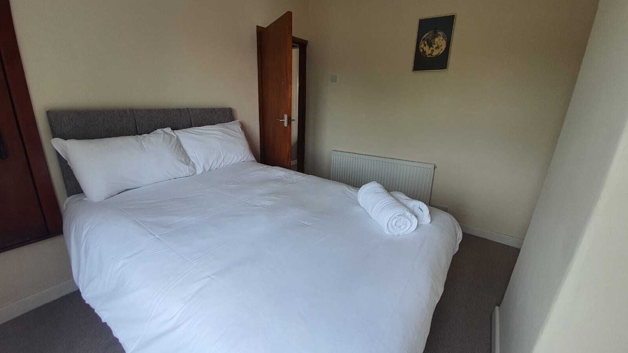 Photo of Others in Alsagers Bank