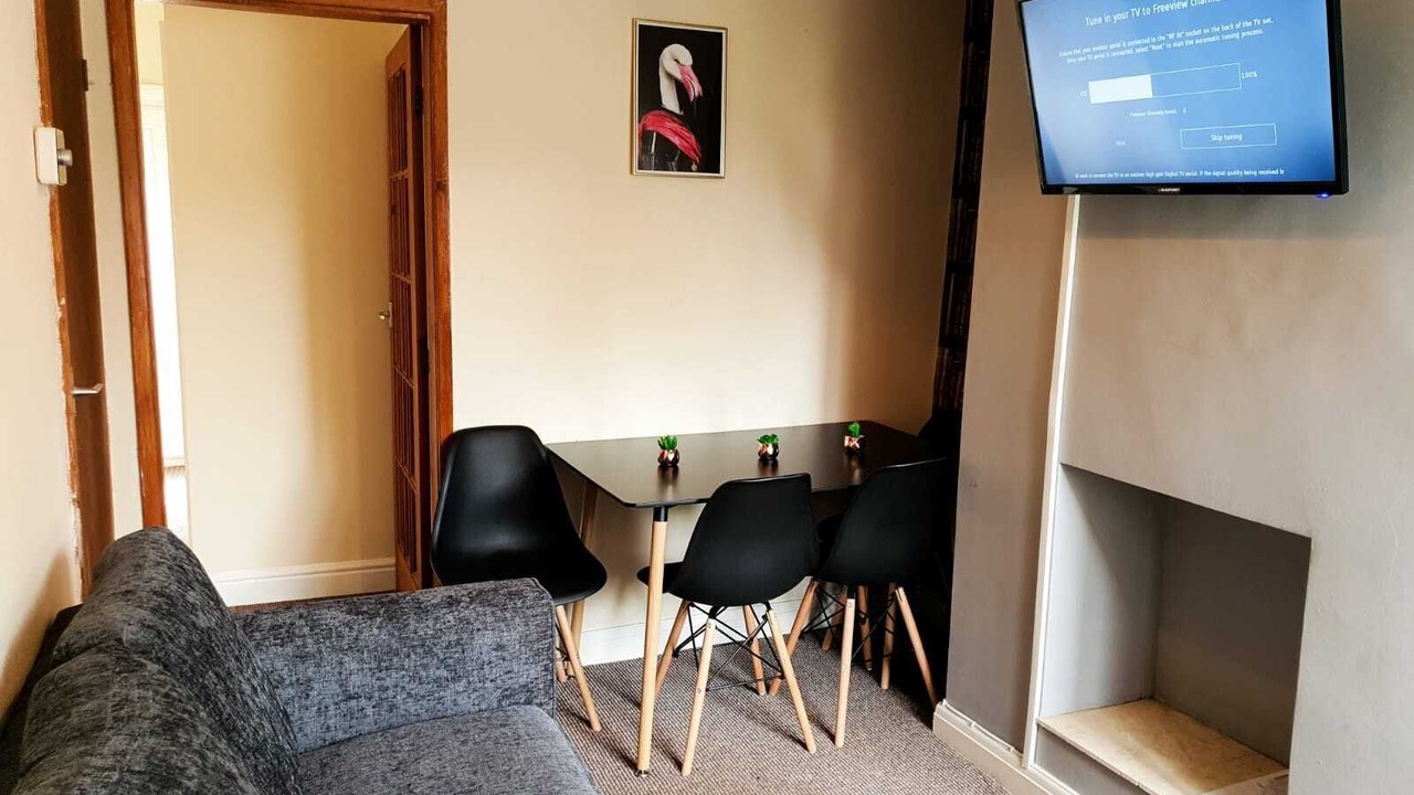 Photo of Livingroom in Alsagers Bank