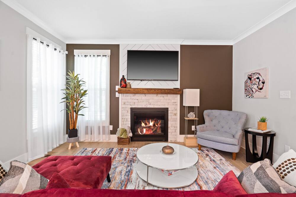 Photo of Livingroom in East Durham