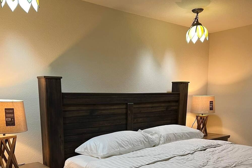 Photo of Bedroom in Bulverde