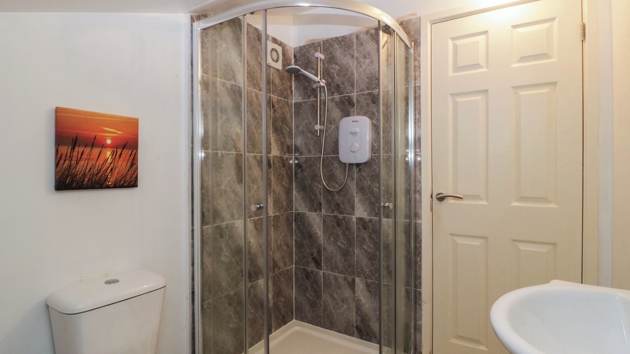 Photo of Bathroom in St. Brides Netherwent