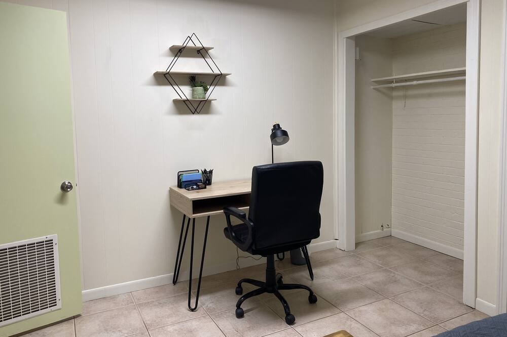Photo of Bedroom in Woodville