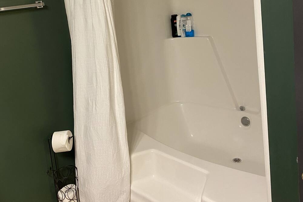 Photo of Bathroom in Phenix City