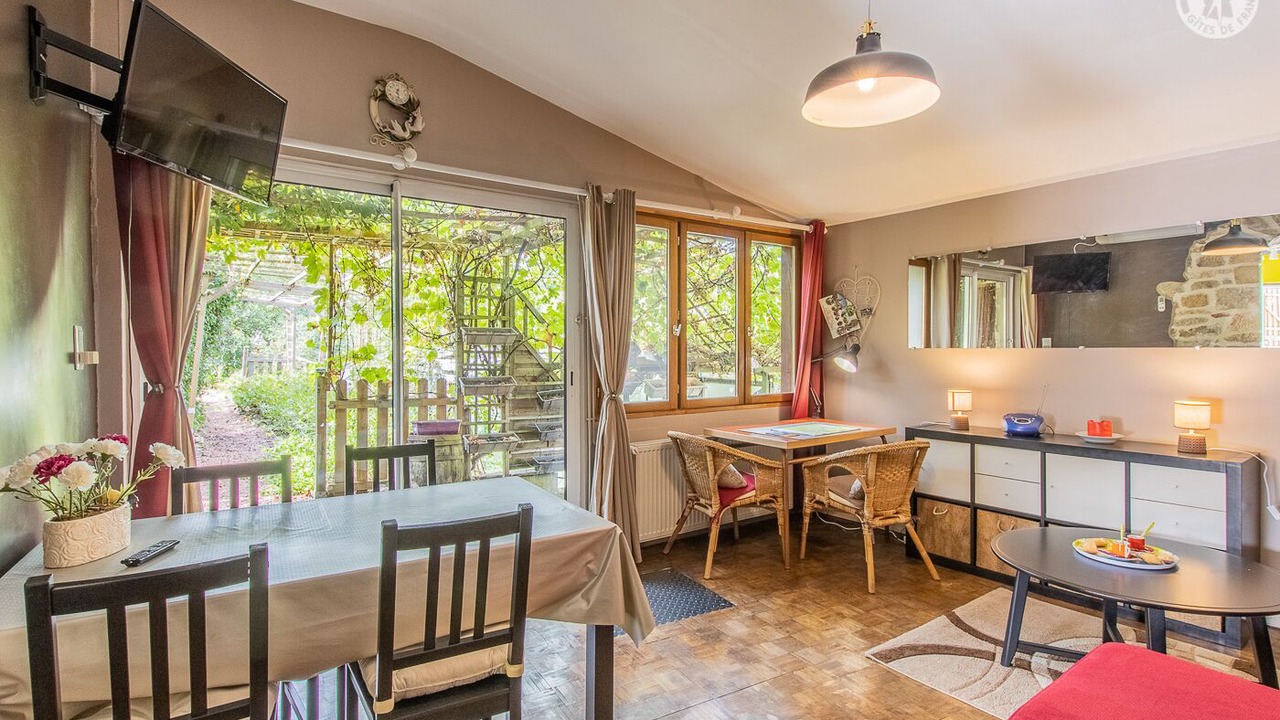 Photo of Others in Curgy