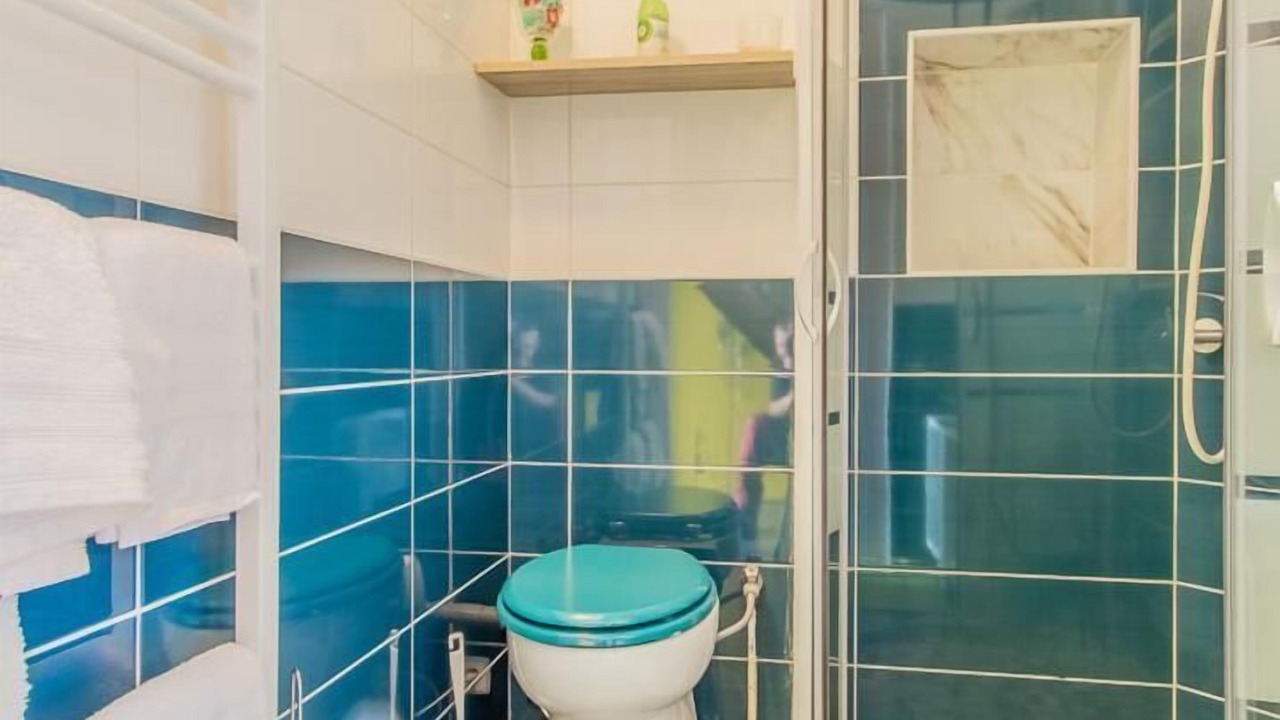 Photo of Others in Curgy