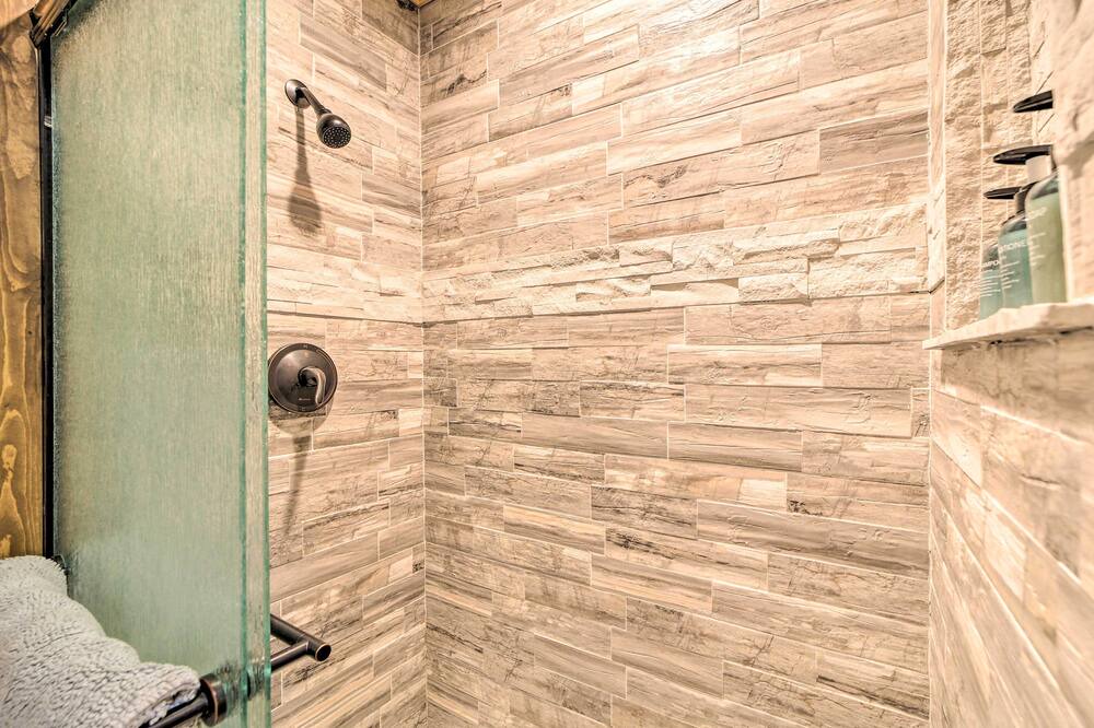 Photo of Bathroom in Sand Springs