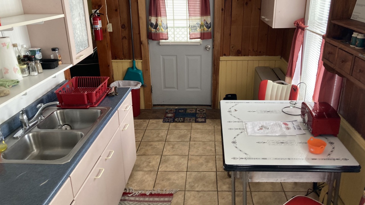 Photo of Others in Morgan