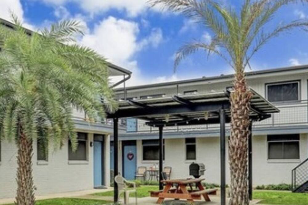 Photo of Outdoor in Midtown
