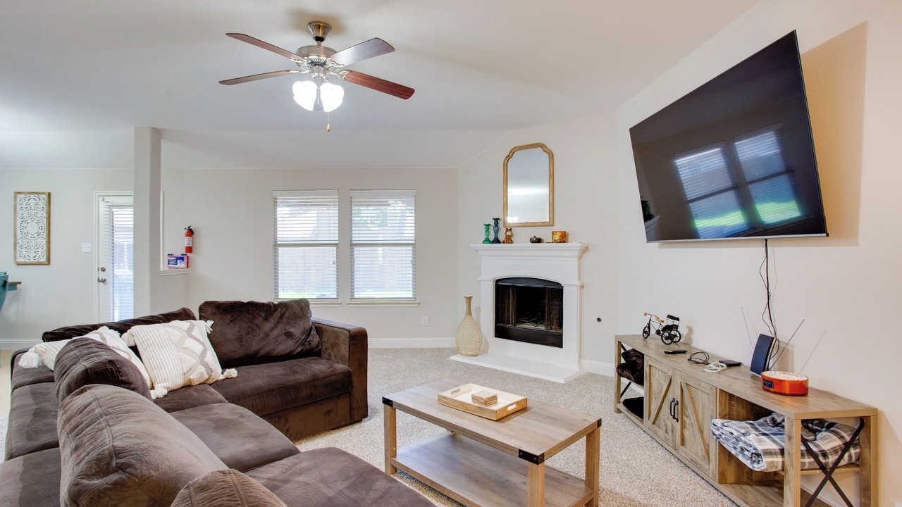 Photo of Livingroom in Little Elm