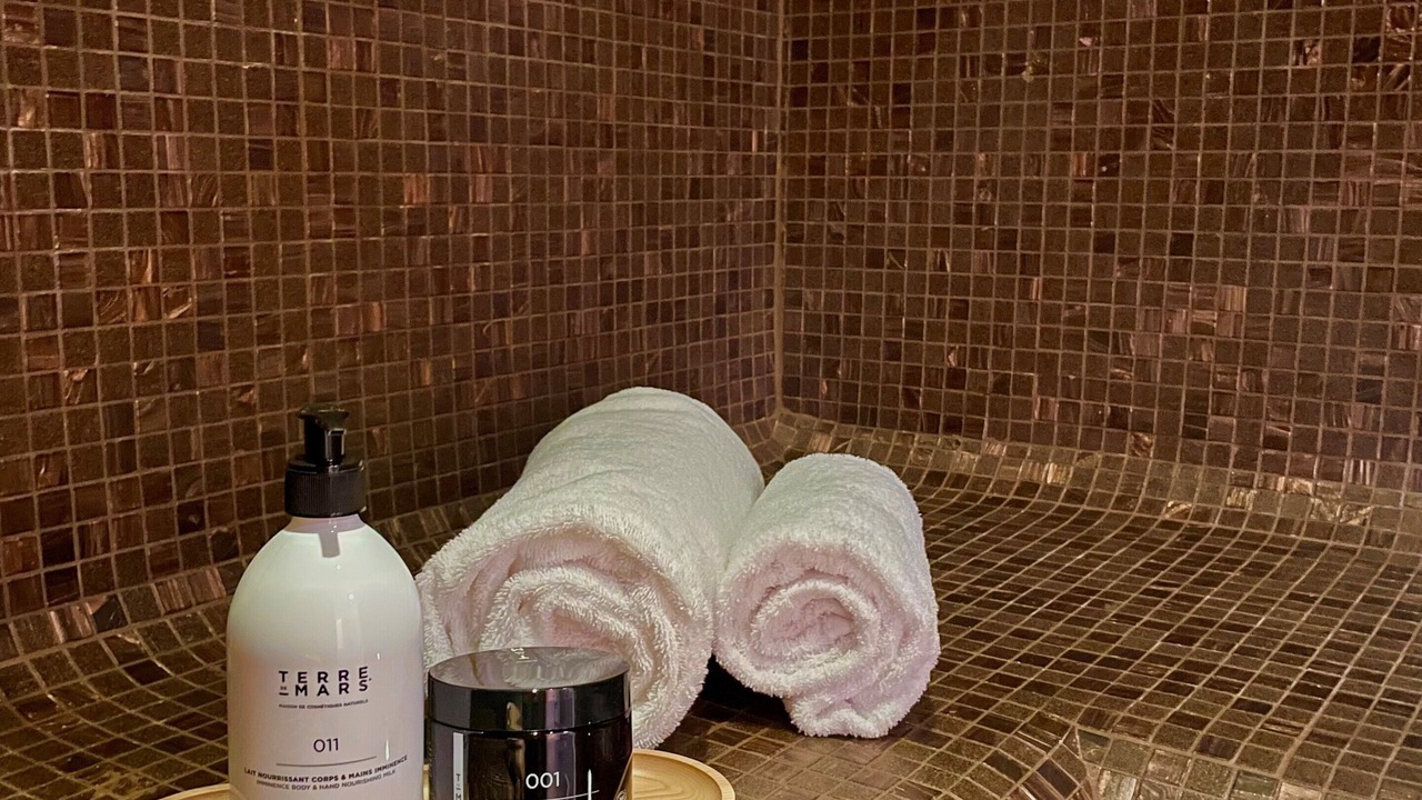 Photo of Bedroom in Enclos