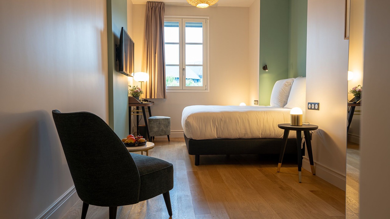 Photo of Bedroom in Enclos