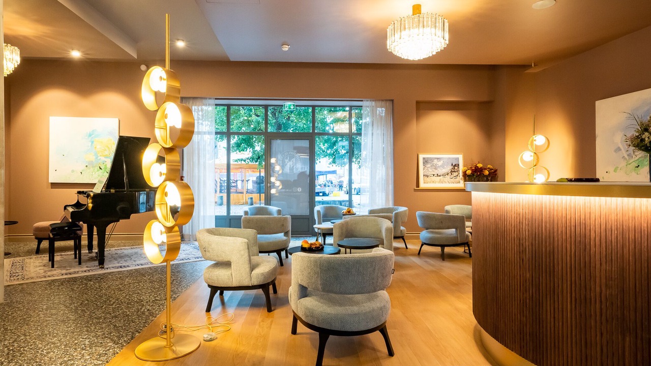 Photo of Others in Enclos