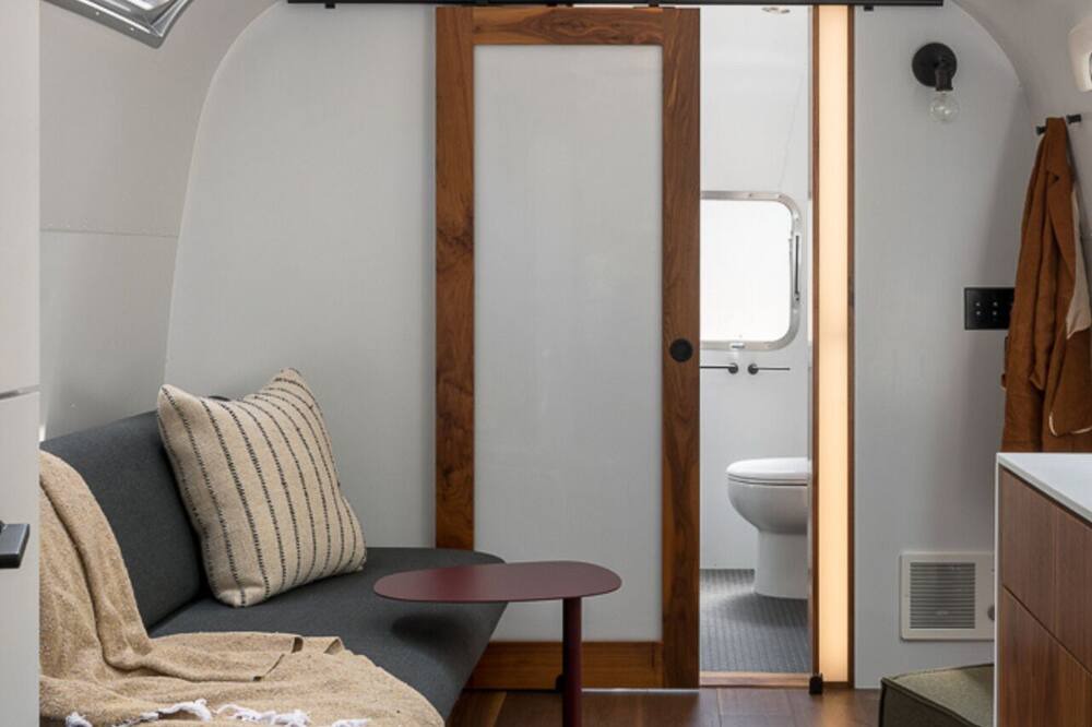 Photo of Livingroom in Saugerties