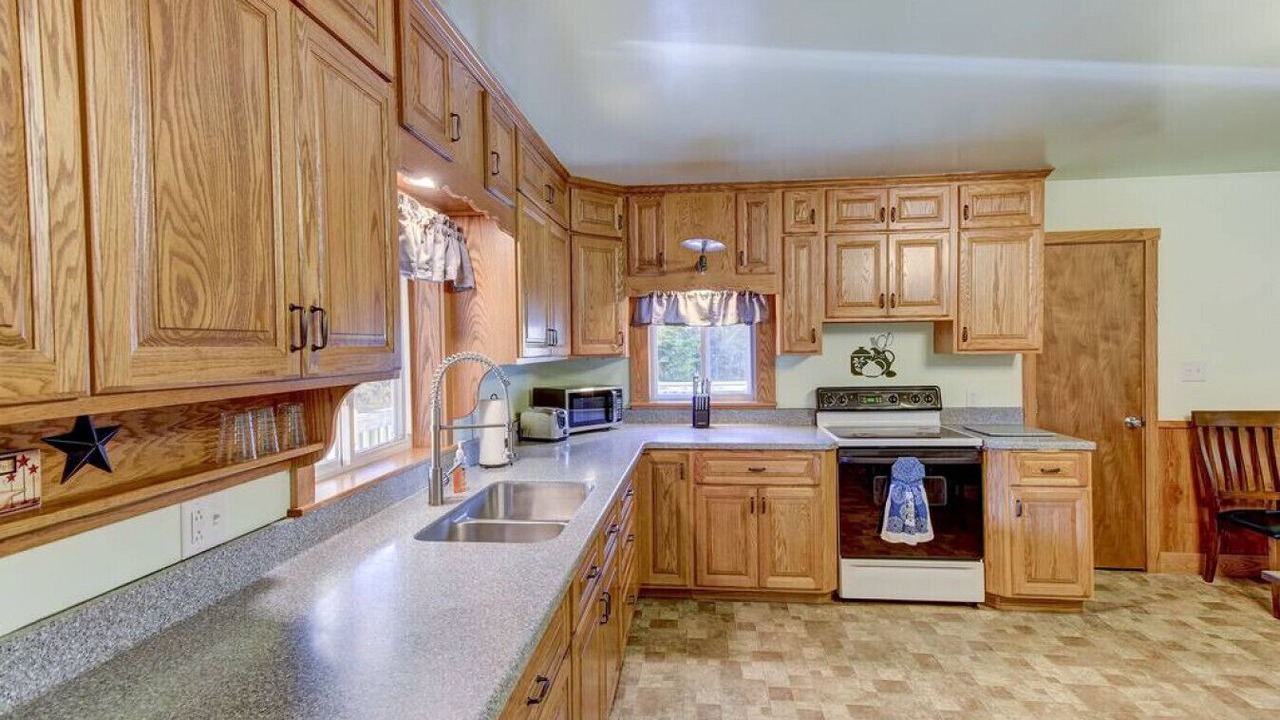 Photo of Kitchen in Salisbury Center