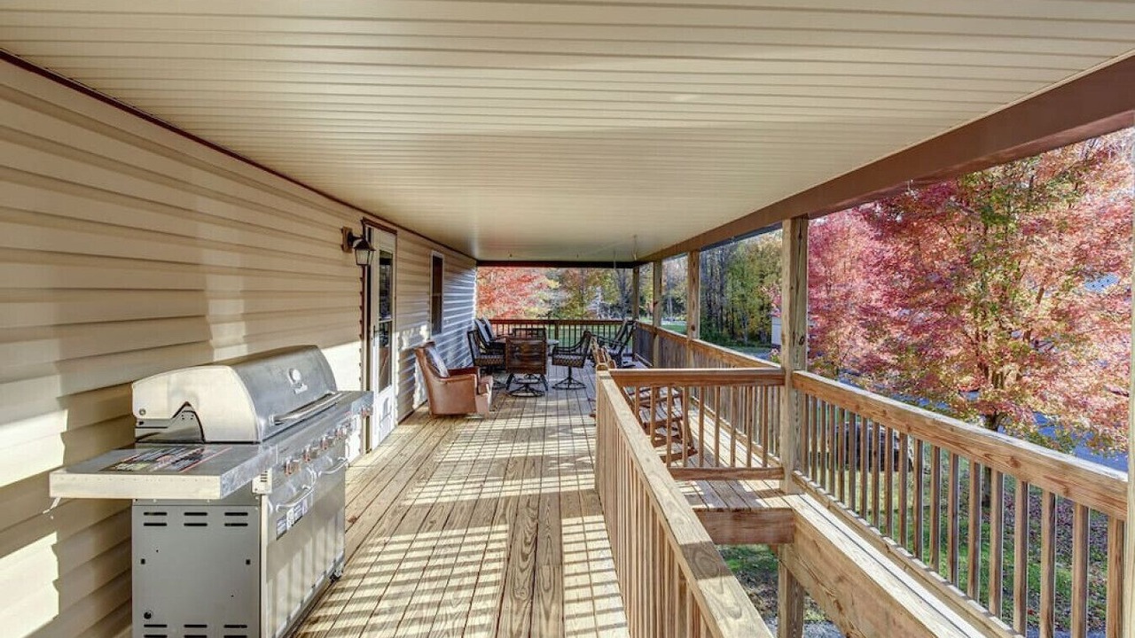 Photo of Outdoor in Salisbury Center