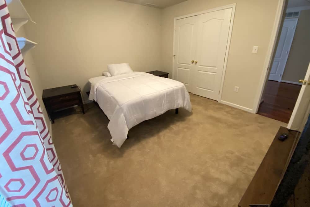 Photo of Bedroom in Williamstown