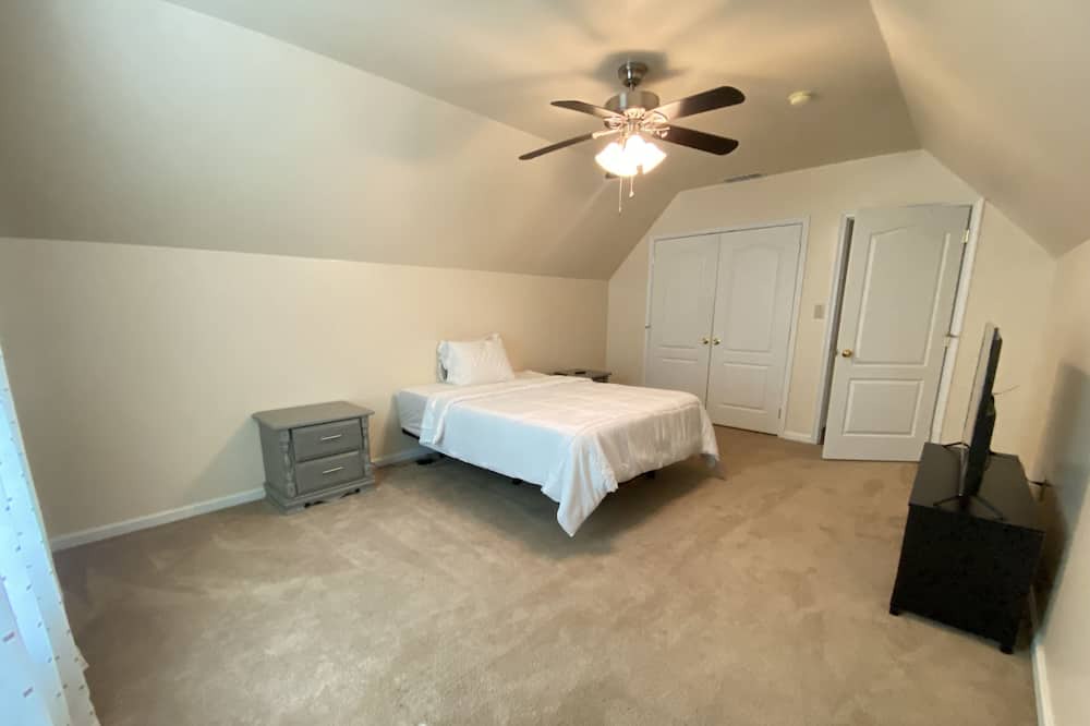 Photo of Bedroom in Williamstown