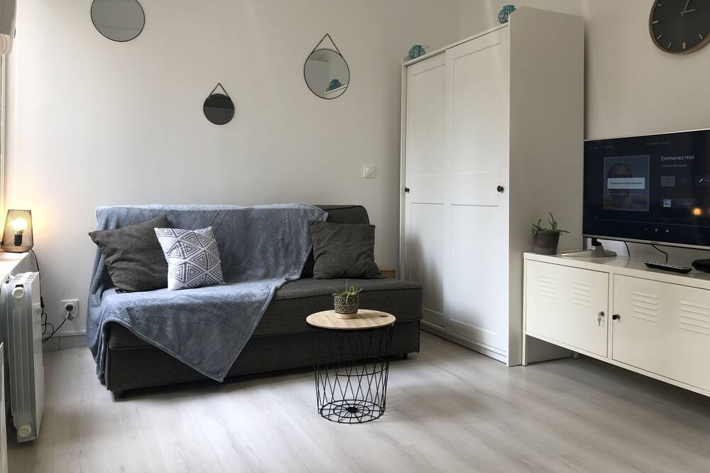 Photo of Livingroom in Chantiers