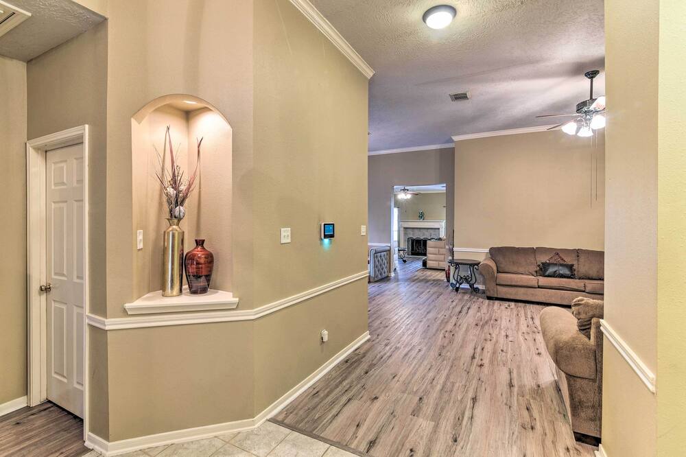 Photo of Bedroom in Atascocita